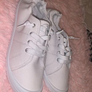 Basic White Shoes
